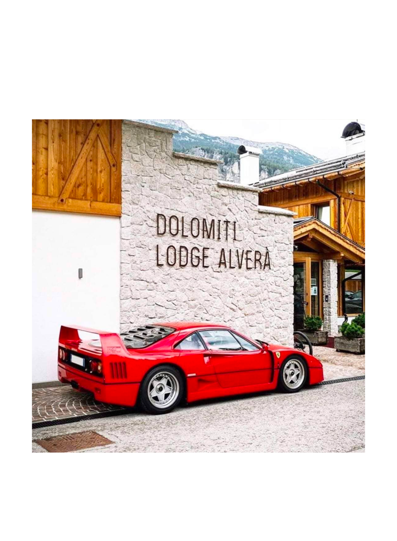 Dolomiti Lodge F40 Ferrari